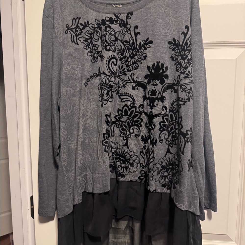 Charcoal and Black Patterned Blouse